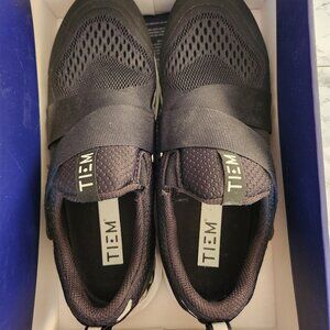 TIEM Slipstream Women's Spin Cycling Shoes with Cleats